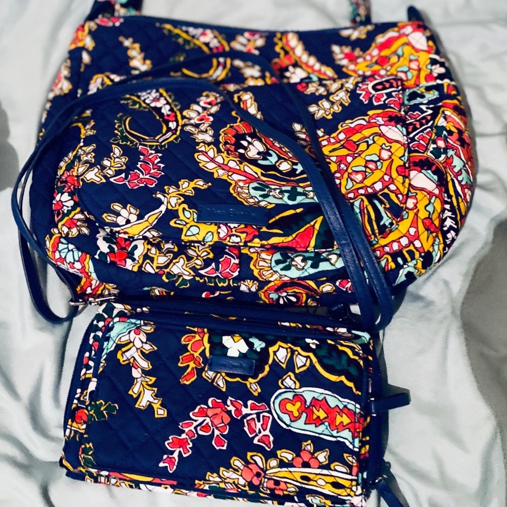 New Vera Bradley purse w/ matching wallet w/tags